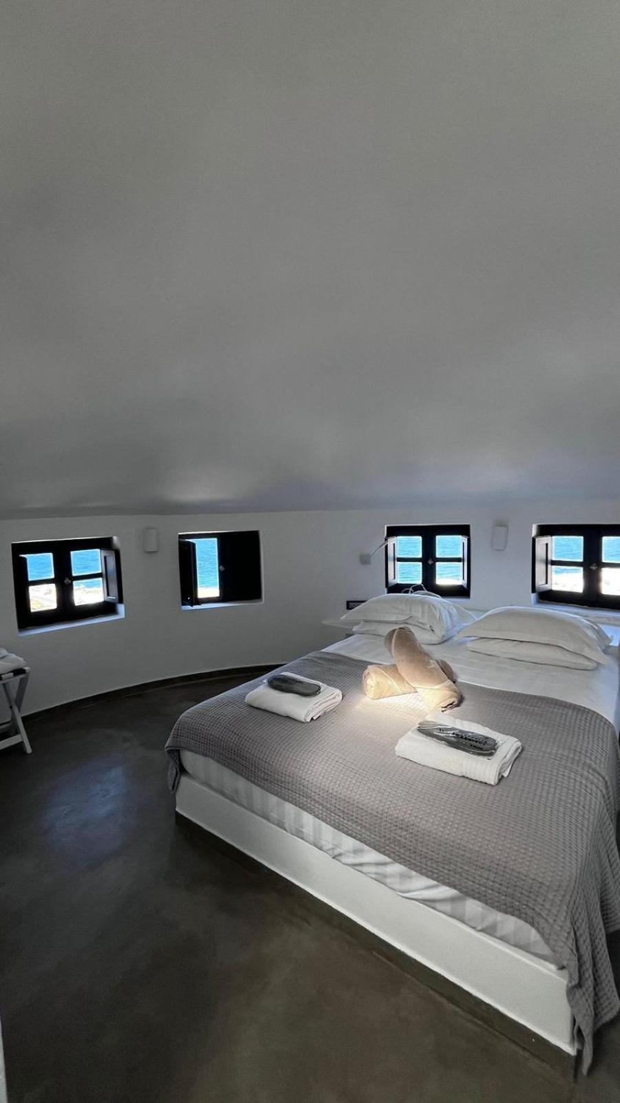 Topos Exclusive Santorini Imerovigli  Bagian luar foto
